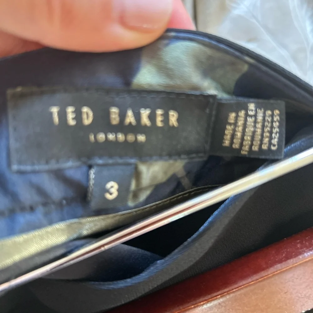 Ted Baker Classic Black Midi Skirt - Picture 3 of 3